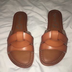 sandals